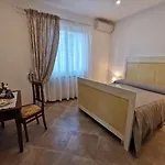 Sotto La Rocca Фермерский дом Карминьяно